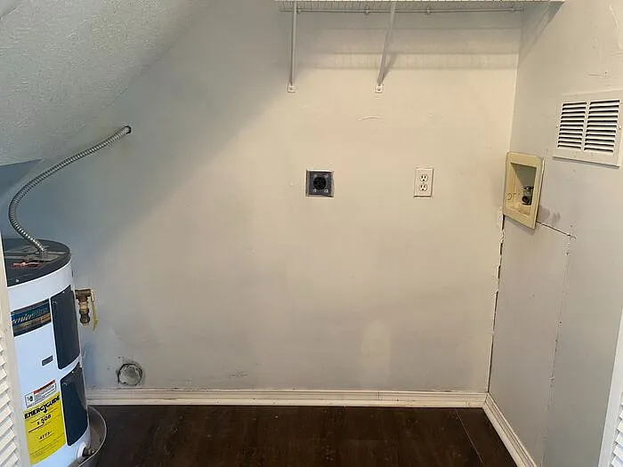 1007 Brittany Park Dr — Photo 37