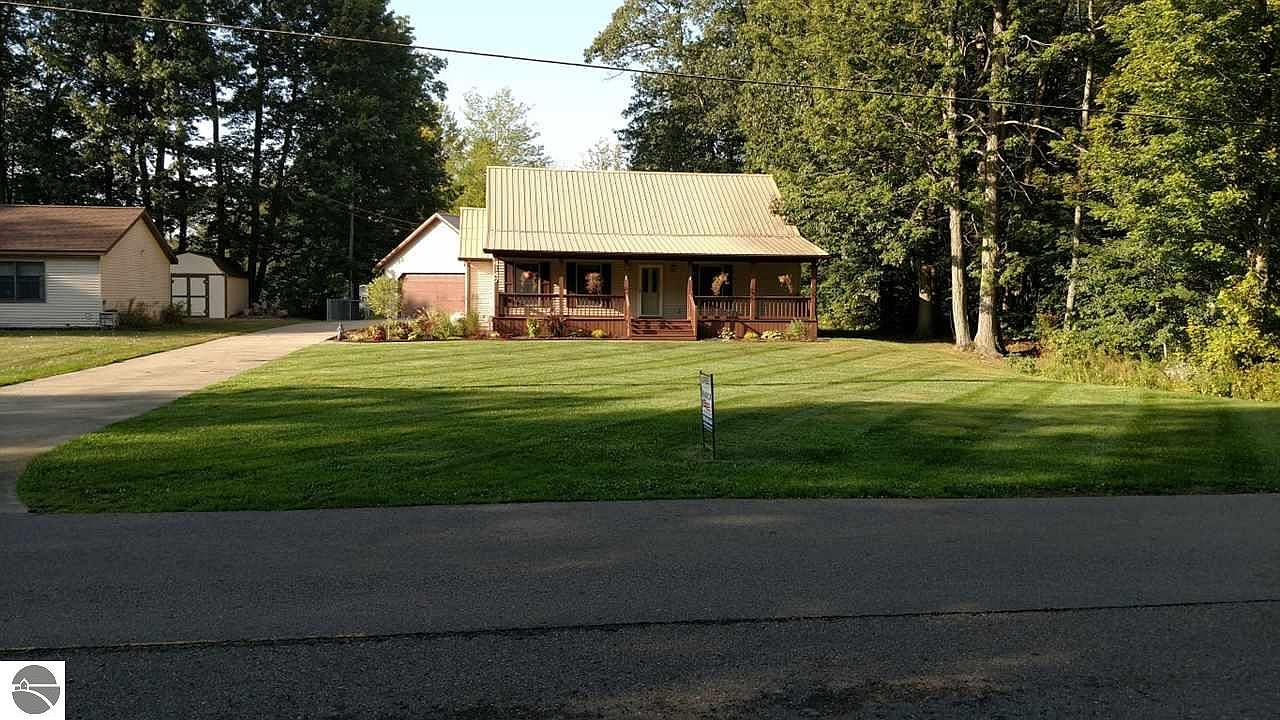 4147 E Michigan Ave, Au Gres, MI 48703 Zillow