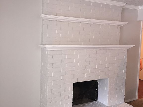 2nd image of 1723 E Lindsey St APT 1