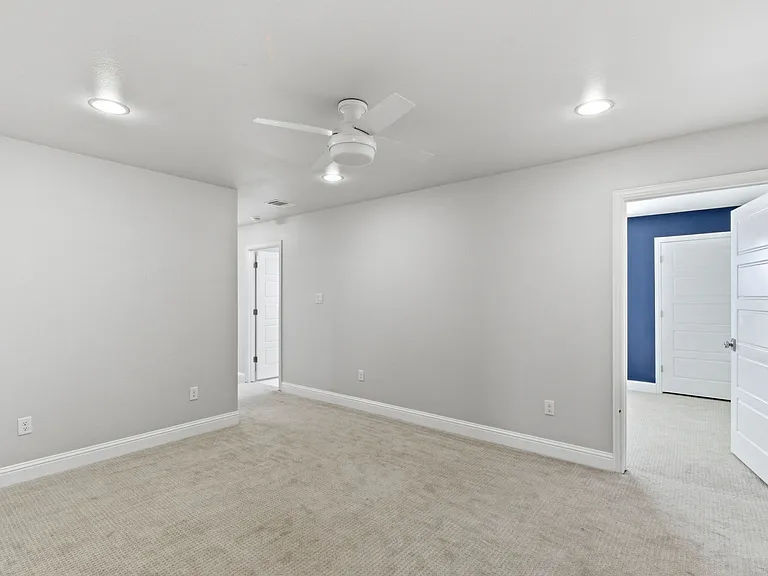4600 Old Brock Rd — Photo 36