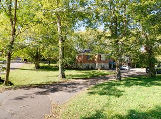 205 Leake Ave, Nashville, TN 37205