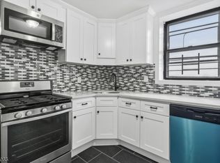 425 John F Kennedy Blvd #4B, Bayonne, NJ 07002