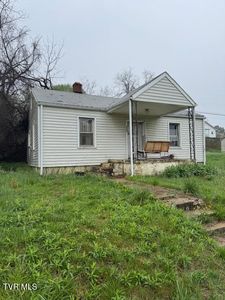 2030 King Springs Rd, Johnson City, TN, 37601