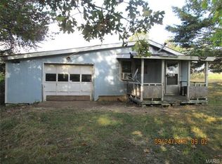 942 W State Road H, Stoutland, MO 65567