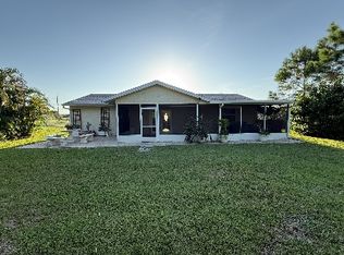 7367 Kenwood Dr, North Port, FL 34287