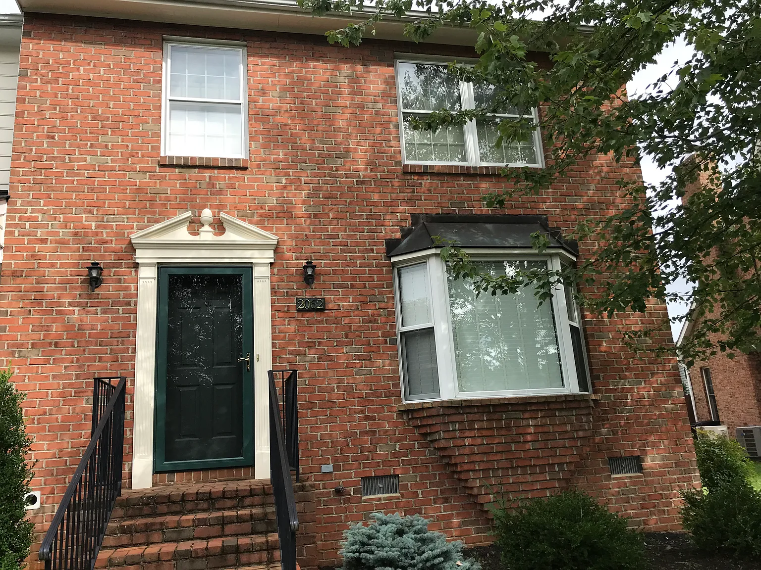 2062 Cidermill Ln photo 1