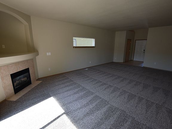 4th image of 3830 152nd Street Ct E