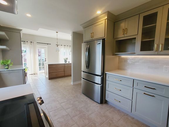 5th image of 88 Dean St #2