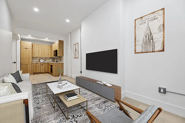 Rented by REAL New York | media 2