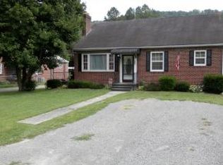 316 Maple Ave E, Big Stone Gap, VA 24219