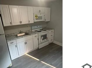 1028 Chestnut St, Wilmington, DE 19805