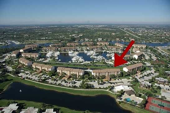 1st image of 601 Seafarer Cir APT 201