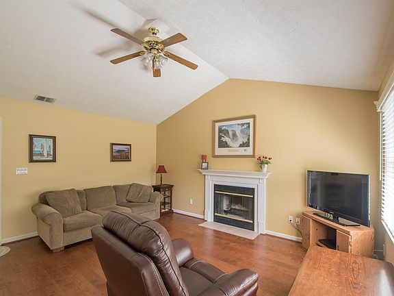 5th image of 1245 Kennecott Way