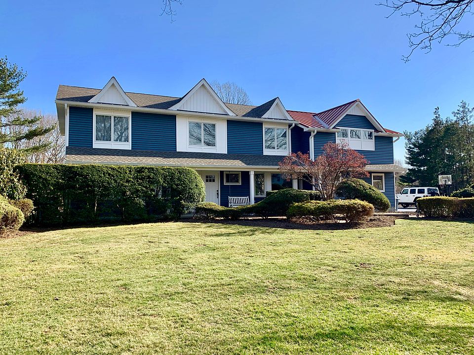 1st image of 92 Sharon Ln