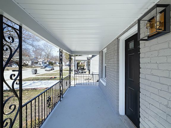3rd image of 1823 Medford Ave
