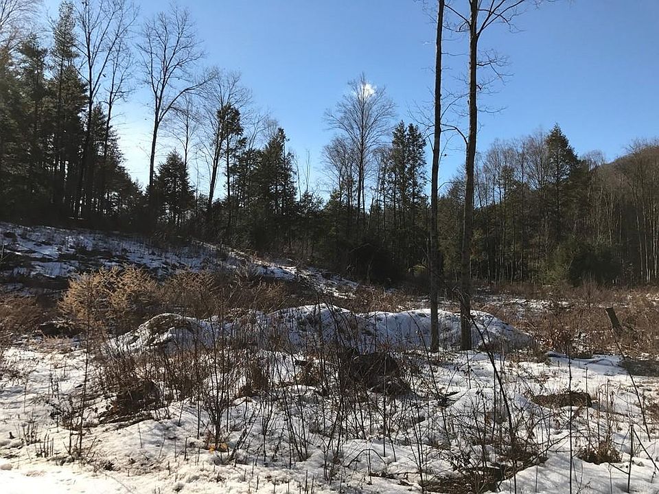 2nd image of 334 Long Plain Rd