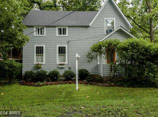 417 4th Ave, Washington Grove, MD 20880