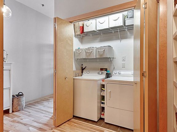 3rd image of 215 10th Ave S Unit 102