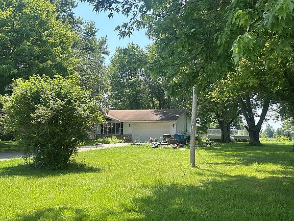 2nd image of 41819 Biggs Rd