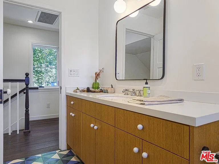 1616 Cerro Gordo St — Photo 29