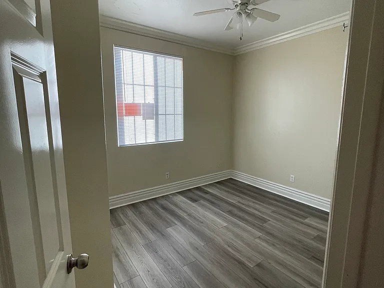 31936 Rosewood Ct — Photo 4