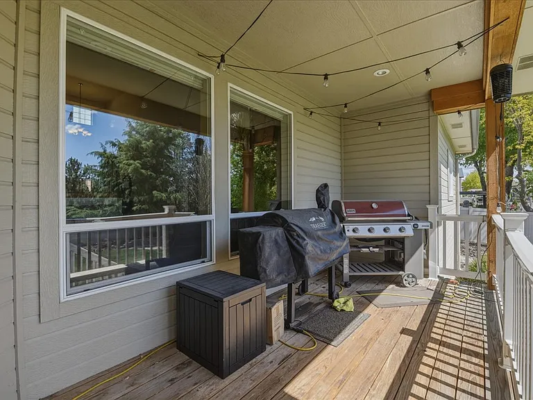 553 E Forest Ridge Dr — Photo 29