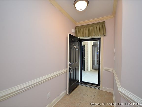 2nd image of 1830 Jennifer Ln Unit 101