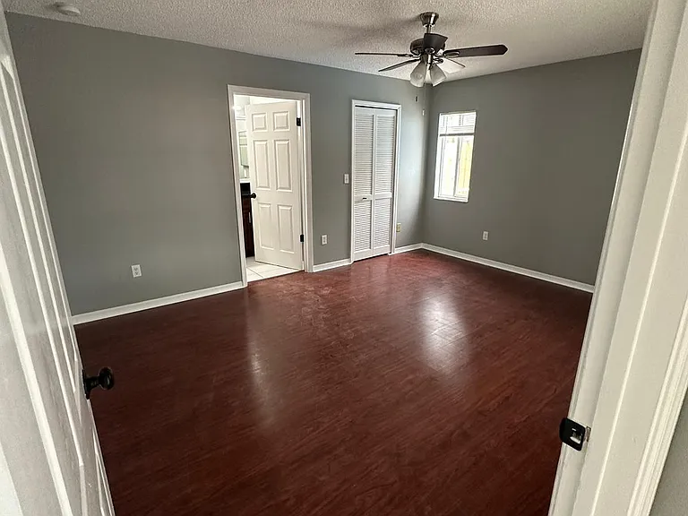 4827 Kingston Cir — Photo 4