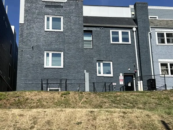 1944 3rd, Washington, DC 20002