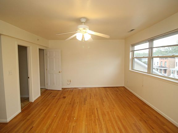 5th image of 3806 Hickory Ave APT 401
