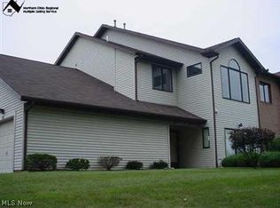 7123 Village Dr, Mentor, OH 44060