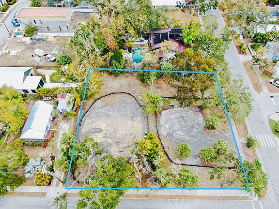 5th image of 624 Goodrich Ave