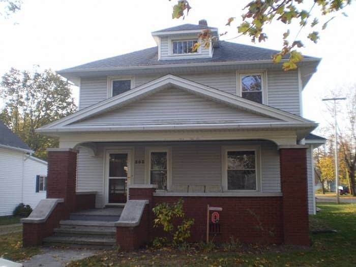 203 Main St.