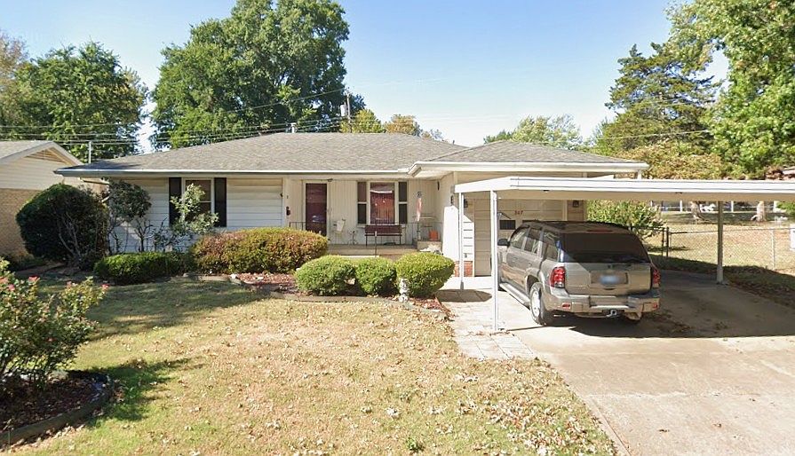 1st image of 307 SE Waverly Ave