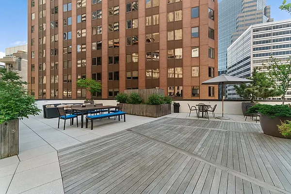 Rented by Platinum Properties | media 16