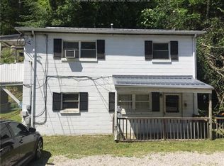 489 Campbells Creek Dr, Charleston, WV 25306