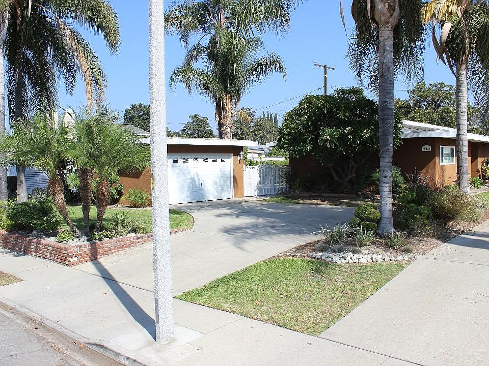 1st image of 10622 Woodstead Ave