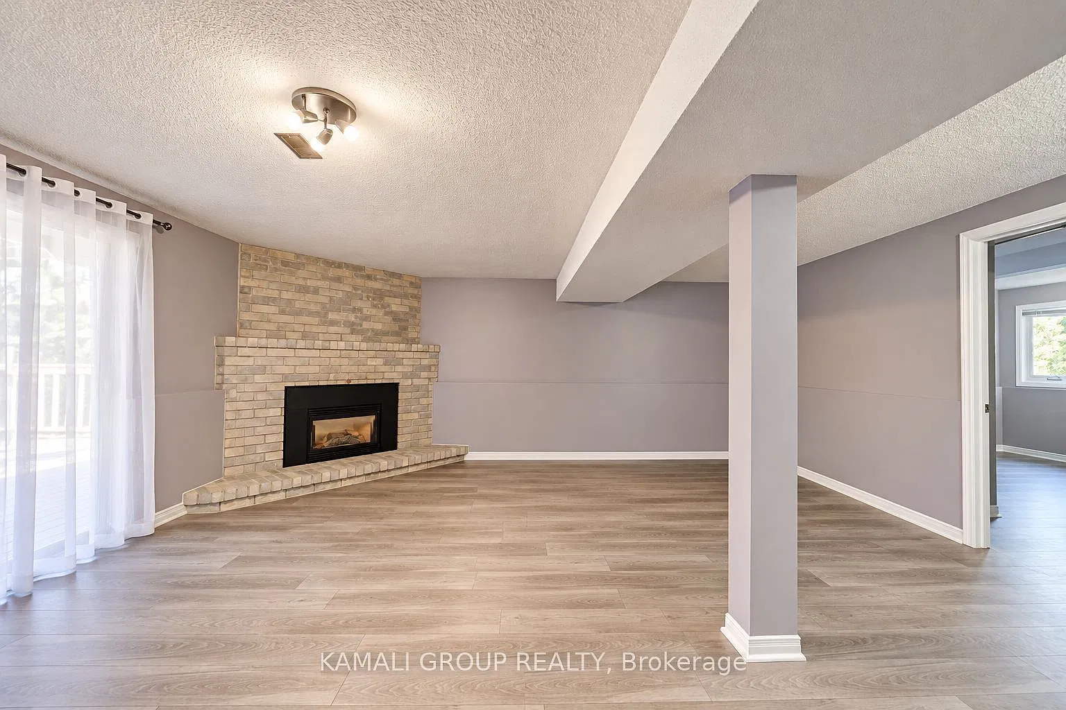 1 bed, $1,650 — Photo 4