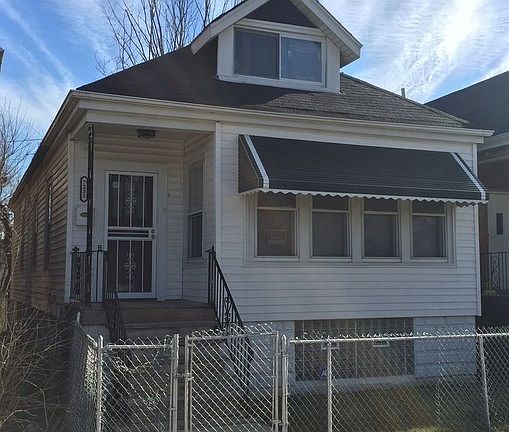 5th image of 7235 S Marshfield Ave