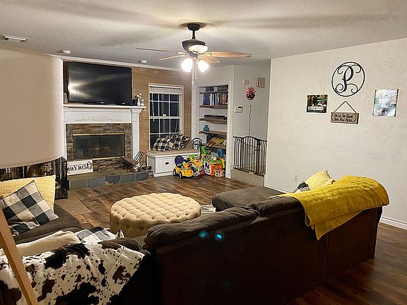 Entry into living room