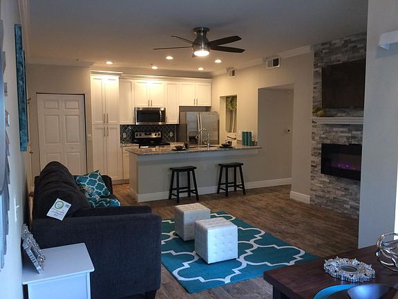 3rd image of 10764 70th Ave #21011