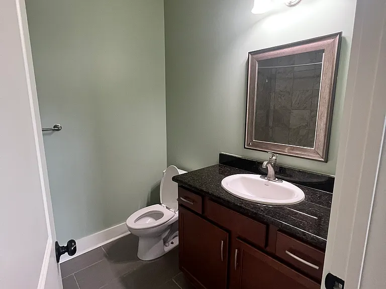 619 Ryan St #205 — Photo 20