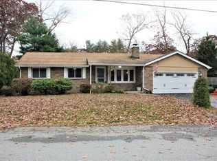 30 Black Oak Dr, Attleboro, MA 02703