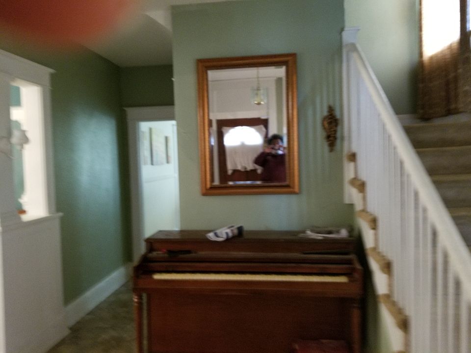 1st image of 2706 Kimball Ter