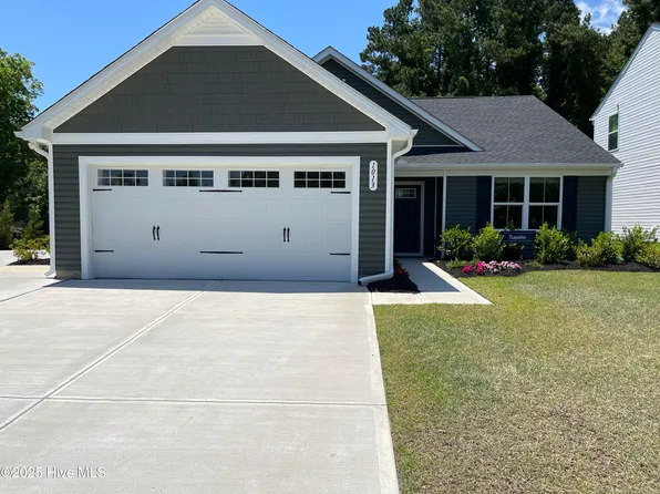 1013 Sharron Creek Dr, Shallotte, NC 28470