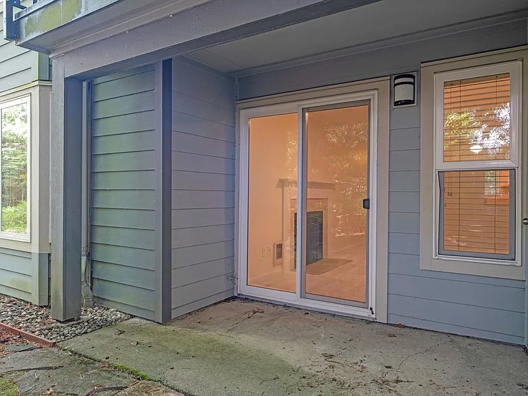 11102 NE 125th Ln #K136 — Photo 3