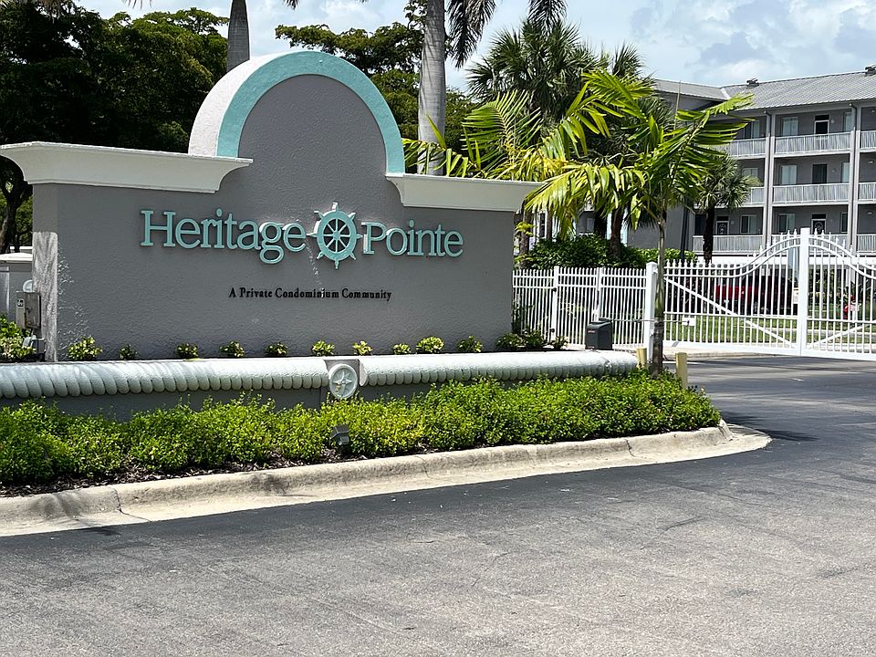 Heritage Pointe Sign