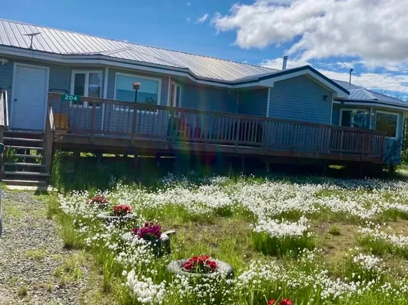204 Blackberry St, Bethel, AK 99559