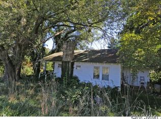 165 Pink Dogwood Ln, Waynesville, NC 28786