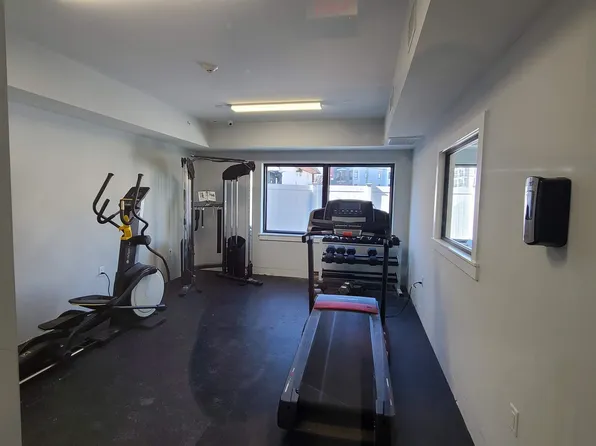 5711 Washington Street image 20 of 23